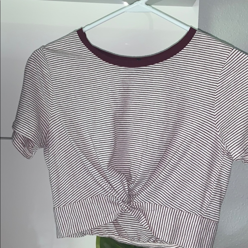 Tee shirt